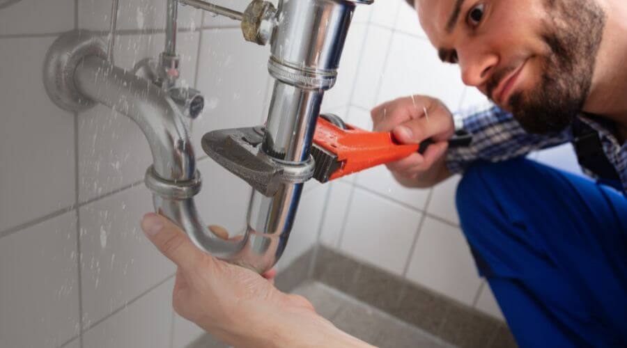 Expert burst pipe repair services in Waldwick, NJ
